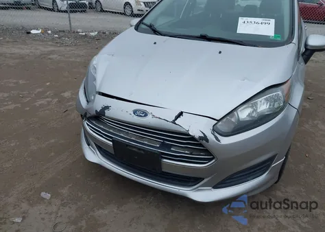 2014 Ford Fiesta Se z USA, uszkodzony, nr VIN 3FADP4BJ8EM106250